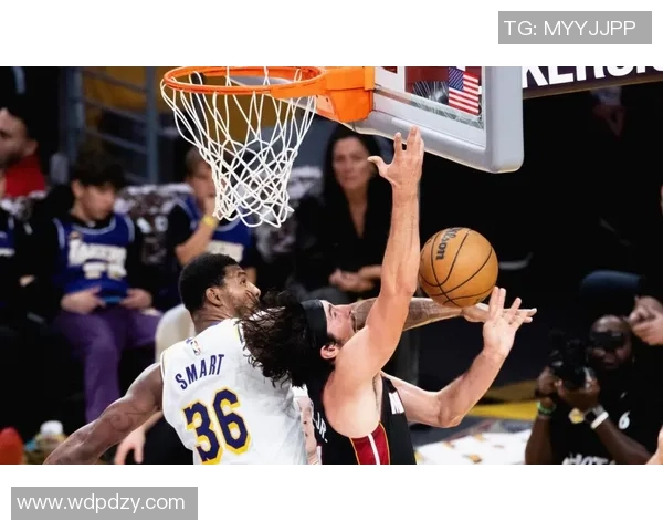 热火与湖人激战正酣360直播全程回顾精彩瞬间与赛后分析